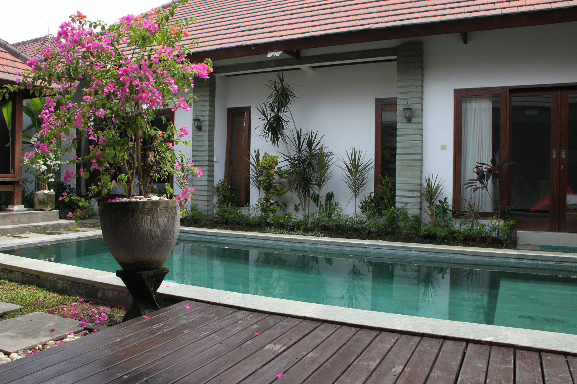 Villa Jenile Seminyak Exterior foto